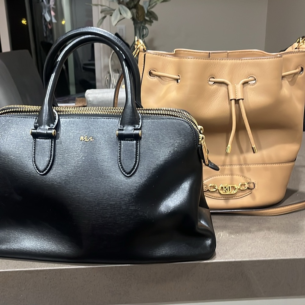 Set of 2 Ralph Lauren bags comes with dust bags